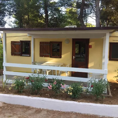 Chalet Santo Stefano * Вьесте